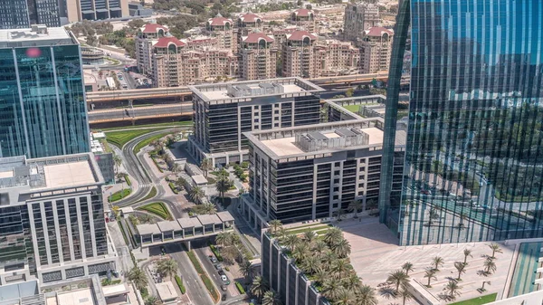 Воздушная Панорама Центра Дубая Офисными Зданиями Движением Улице Timelapse Сверху — стоковое фото