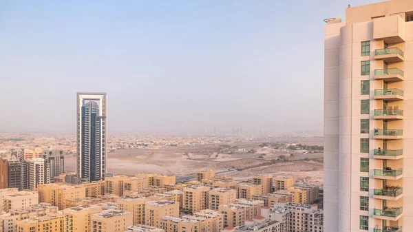 Barsha Heights Bölgesindeki Gökdelenler Greenens Bölgesindeki Alçak Binalar Dubai Silueti — Stok fotoğraf