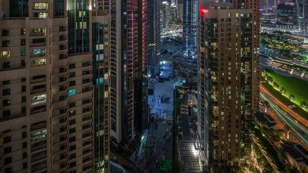 Повітряний Цитапсис Вночі Освітленою Архітектурою Дубая Центрі Міста Багато Високих — стокове фото