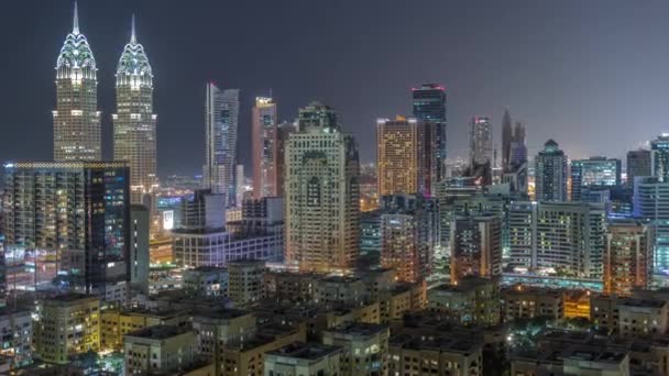 Arranha Céus Distrito Barsha Heights Edifícios Baixos Distrito Greens Noite — Vídeo de Stock