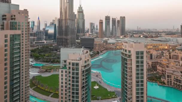 Dubai Céntrico Paisaje Urbano Con Rascacielos Más Altos Alrededor Fuente — Vídeos de Stock