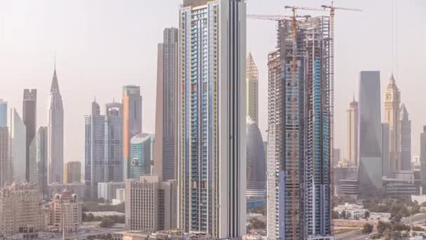 Fila Dos Edifícios Altos Torno Sheikh Zayed Road Difc Distrito — Vídeo de Stock