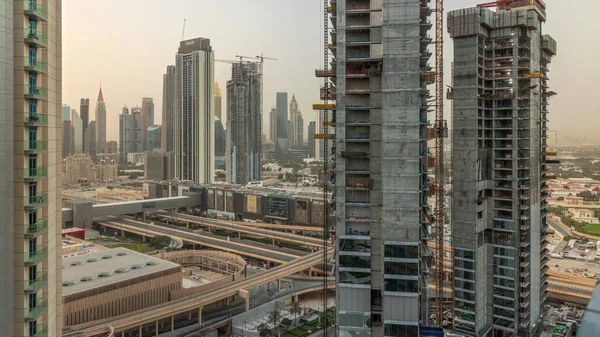 Byggarbetsplats Och Höga Byggnader Runt Sheikh Zayed Road Och Difc — Stockfoto
