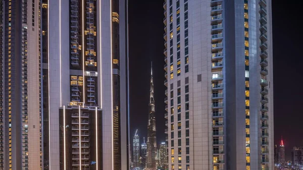 Vista Entre Arranha Céus Mais Altos Centro Cidade Dubai Localizado — Fotografia de Stock