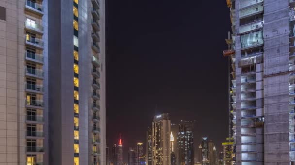 Los Rascacielos Más Altos Centro Dubai Encuentran Calle Bouleward Cerca — Vídeo de stock