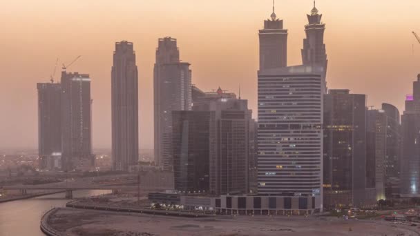 Stadsbild Skyskrapor Dubai Business Bay Med Vatten Kanal Antenn Dag — Stockvideo
