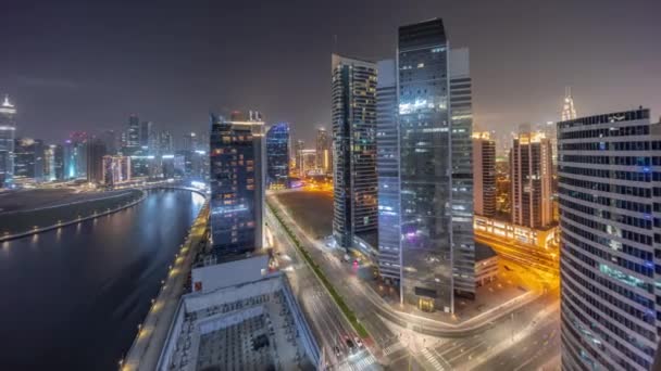 Stadsgezicht Van Wolkenkrabbers Dubai Business Bay Het Centrum Met Water — Stockvideo