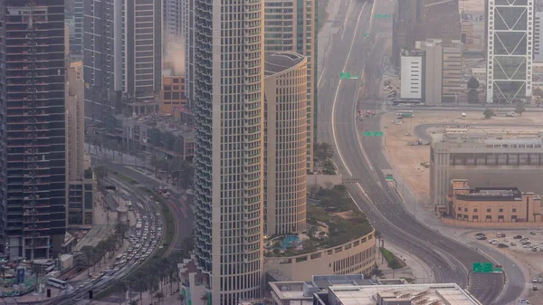 Tráfico Ocupado Intersección Carreteras Centro Dubai Timelapse Aéreo Muchos Coches —  Fotos de Stock