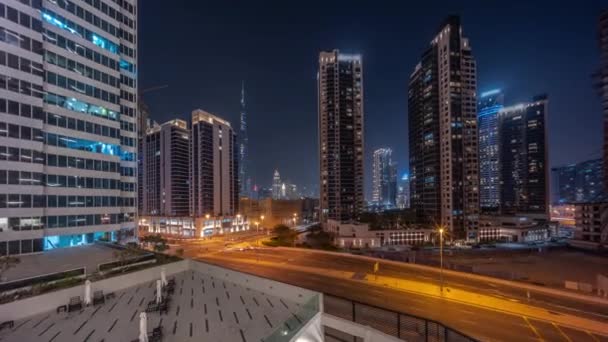 Повітряний Панорамний Вид Дубай Центр Дифк Освітлюють Хмарочоси Жвавим Рухом — стокове відео