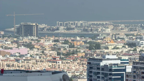 Légi Felvétel Apartman Házak Villák Dubai Város Időelapse Felhőkarcoló Pénzügyi — Stock Fotó