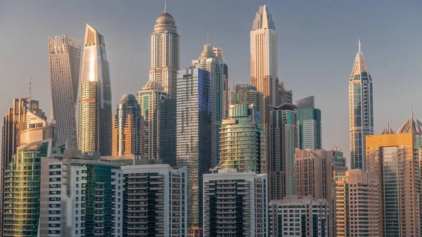 Dubais Höchster Wolkenkratzer Zeitraffer Während Des Sonnenuntergangs Luftaufnahme Vom Jlt — Stockfoto