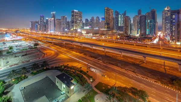 Dubai Marina Rascacielos Sheikh Zayed Carretera Con Metro Aéreo Día —  Fotos de Stock