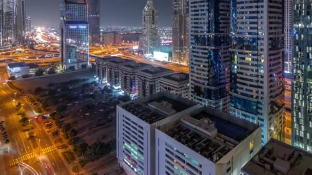 Flygfoto Över Dubai International Financial District Med Många Upplysta Skyskrapor — Stockvideo