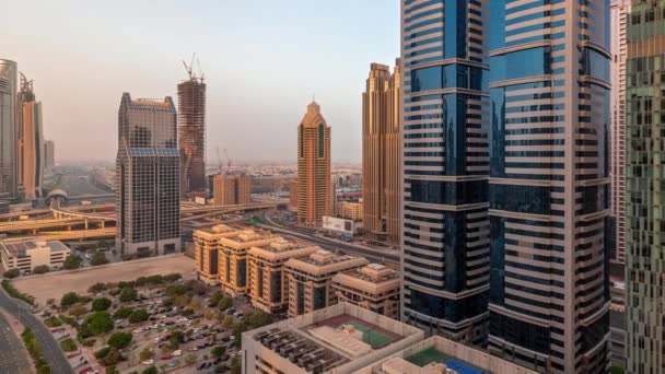 Vista Aérea Mañana Del Distrito Financiero Internacional Dubai Con Muchos — Vídeo de stock