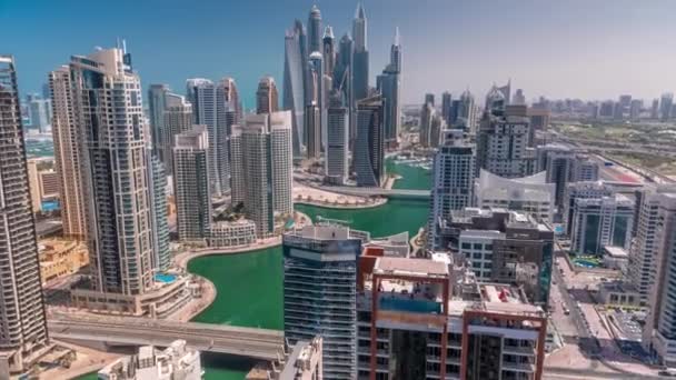 Uitzicht Verschillende Wolkenkrabbers Hoogste Recidentiële Blok Dubai Marina Luchtfoto Timelapse — Stockvideo