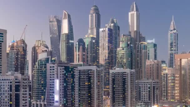 Dubai Marina Bloco Mais Alto Arranha Céus Dia Noite Transição — Vídeo de Stock