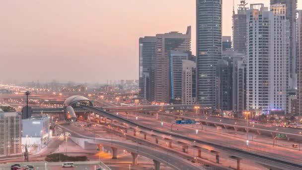 Дубай Марина Небоскребы Шейх Зайед Дороги Метро Железнодорожных Воздушных День — стоковое видео