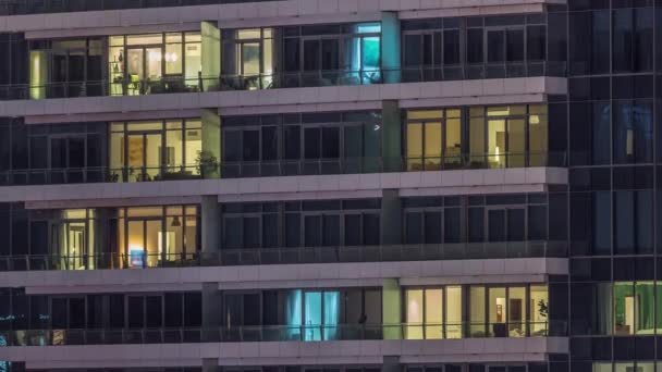 Παράθυρα Φώτα Στο Σύγχρονο Γραφείο Και Κατοικίες Timelapse Κτίρια Νύχτα — Αρχείο Βίντεο