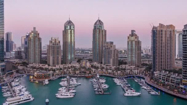 Dubai Marina Drapacze Chmur Aeral Dzień Noc Przejścia Panorama Timelapse — Wideo stockowe