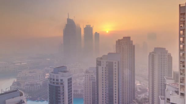Foggy Morgon Soluppgång Centrum Dubai Panorama Timelapse Futuristisk Syn Stadens — Stockvideo