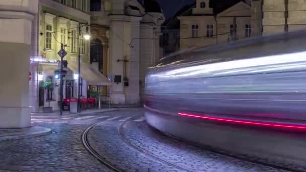 Nattutsikt Över Den Belysta Malostranske Namesti Torget Med Spårvagn Som — Stockvideo