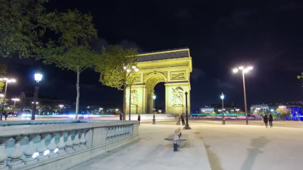 Arco Triunfo Paris França Noite Timelapse Hyperlapse Com Árvores — Vídeo de Stock