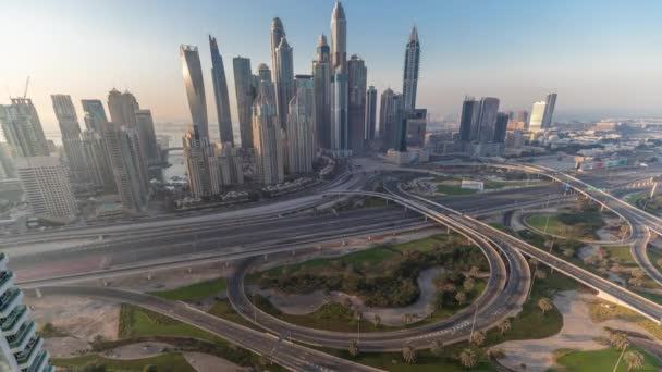 Dubai Marina Carretera Intersección Spaghetti Cruce Timelapse Rascacielos Más Altos — Vídeos de Stock