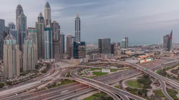 Panorama Van Dubai Marina Media City Highway Kruisen Spaghetti Kruising — Stockvideo