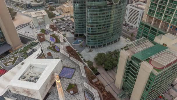 Dubai Internationella Finansiella Centrum Skyskrapor Och Strandpromenad Grind Avenue Antenn — Stockvideo
