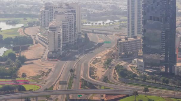 Enorme Cruce Carreteras Entre Distrito Jlt Puerto Deportivo Dubái Intersecado — Vídeos de Stock