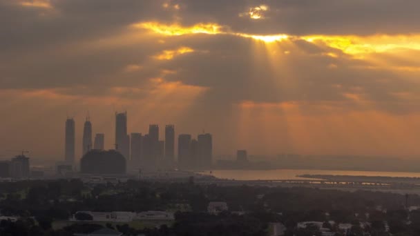 Ανατολή Ηλίου Πάνω Από Λιμάνι Ντουμπάι Creek Ουρανοξύστες Και Πύργους — Αρχείο Βίντεο