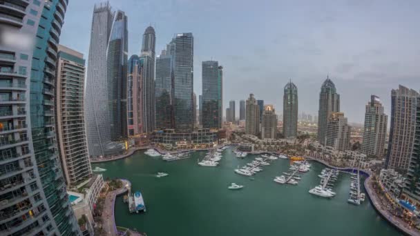 Dubai Marina Mais Alto Arranha Céus Panorama Iates Porto Aéreo — Vídeo de Stock