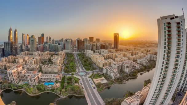 Salida Del Sol Sobre Rascacielos Distrito Barsha Heights Edificios Poca — Vídeo de stock