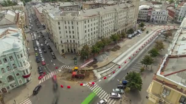 Constitution Square Historical Buildings Aerial Timelapse Kharkiv Ukraine Excavator Truck — ストック動画