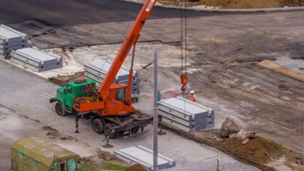 Installing Concrete Plates Crane Road Construction Site Timelapse Industrial Workers — Vídeo de Stock