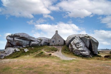 Site view of Meneham, Kerlouan, Brittany