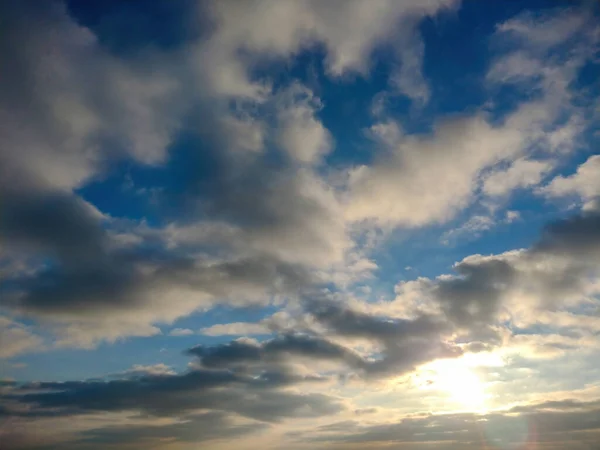 Chmurne Niebo Niebo Jest Pokryte Chmurami Tekstura Nieba — Zdjęcie stockowe