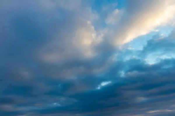 Nubes Cielo Cielo Estaba Nublado Varias Nubes —  Fotos de Stock