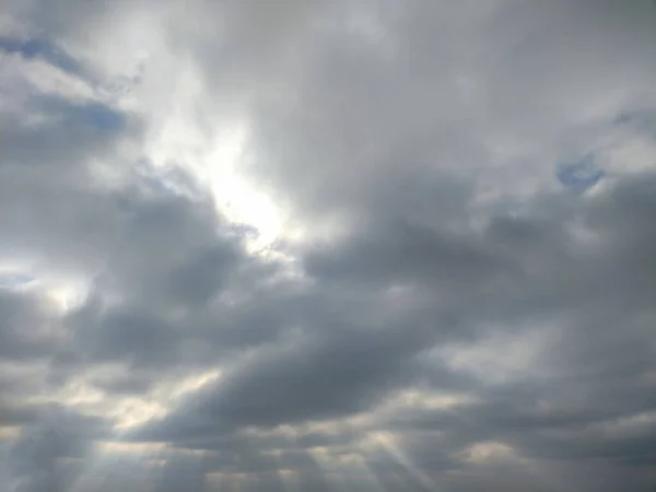 Wolken Himmel Der Himmel War Mit Verschiedenen Wolken Bedeckt — Stockfoto