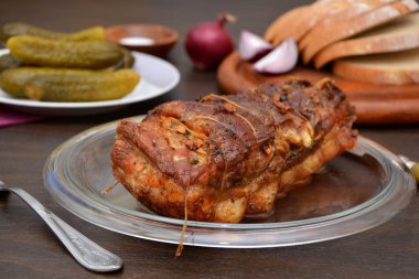 Izgara domuz kaburga plaka üzerinde 