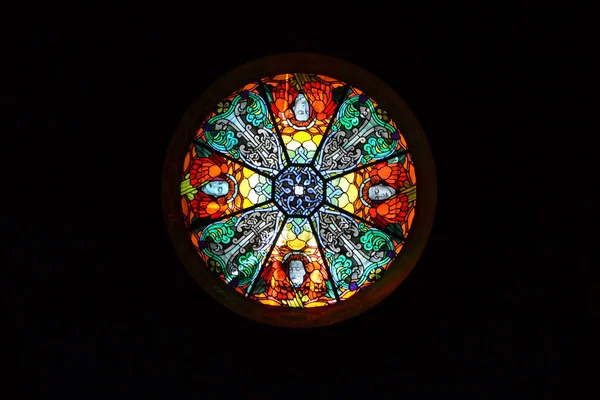Kolorowe Witraże Kościele — Zdjęcie stockowe