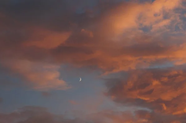 Beau Ciel Avec Nuages Lune — Photo