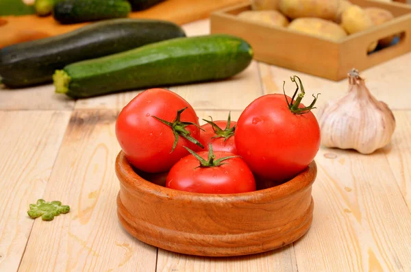 Fresh Vegetables Tomatoes Wooden Background — Stok Foto