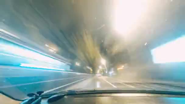Timelapse Samochodu Jadącego Mieście Nocy Szybko Migające Światła Budynków Reklam — Wideo stockowe