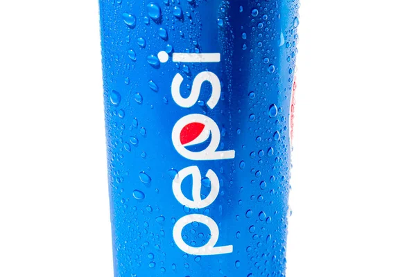 Blue Can Glass Drops Water Inscription Pepsi White Background Close — Stockfoto