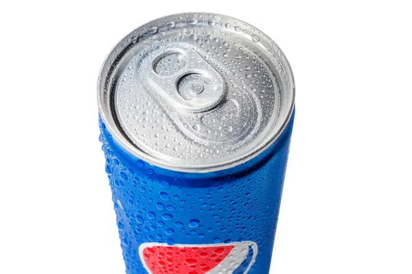 Κάτοψη Αλουμινένιου Δοχείου Pepsi 250Ml Σταγονίδια Νερού Λευκό Φόντο Κοντινό — Φωτογραφία Αρχείου