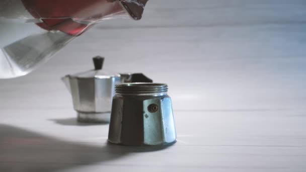 Water Pours Filter Jug Geyser Coffee Maker Light Background Process — Αρχείο Βίντεο