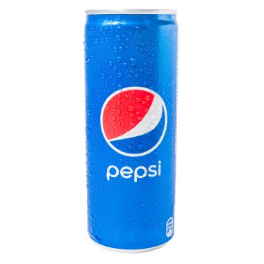 Mavi Pepsi 250 ml 'lik su damlaları beyaz arka planda izole edilmiş. Ön manzara. Rusya, Krasnodar, 15 Aralık 2021
