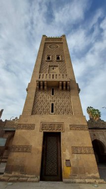 Kahire İskenderiye 'deki ünlü arkeolojik sitelerin güzel ve çeşitli resimleri, Luxor Siwa Marsa Matrouh Port, Mısır' ın