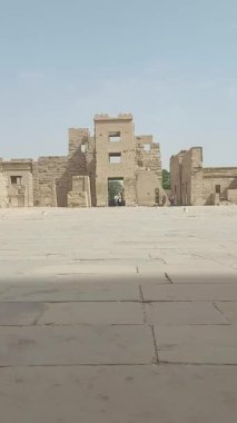 Kahire İskenderiye 'deki ünlü arkeolojik sitelerin güzel ve çeşitli resimleri, Luxor Siwa Marsa Matrouh Port, Mısır' ın